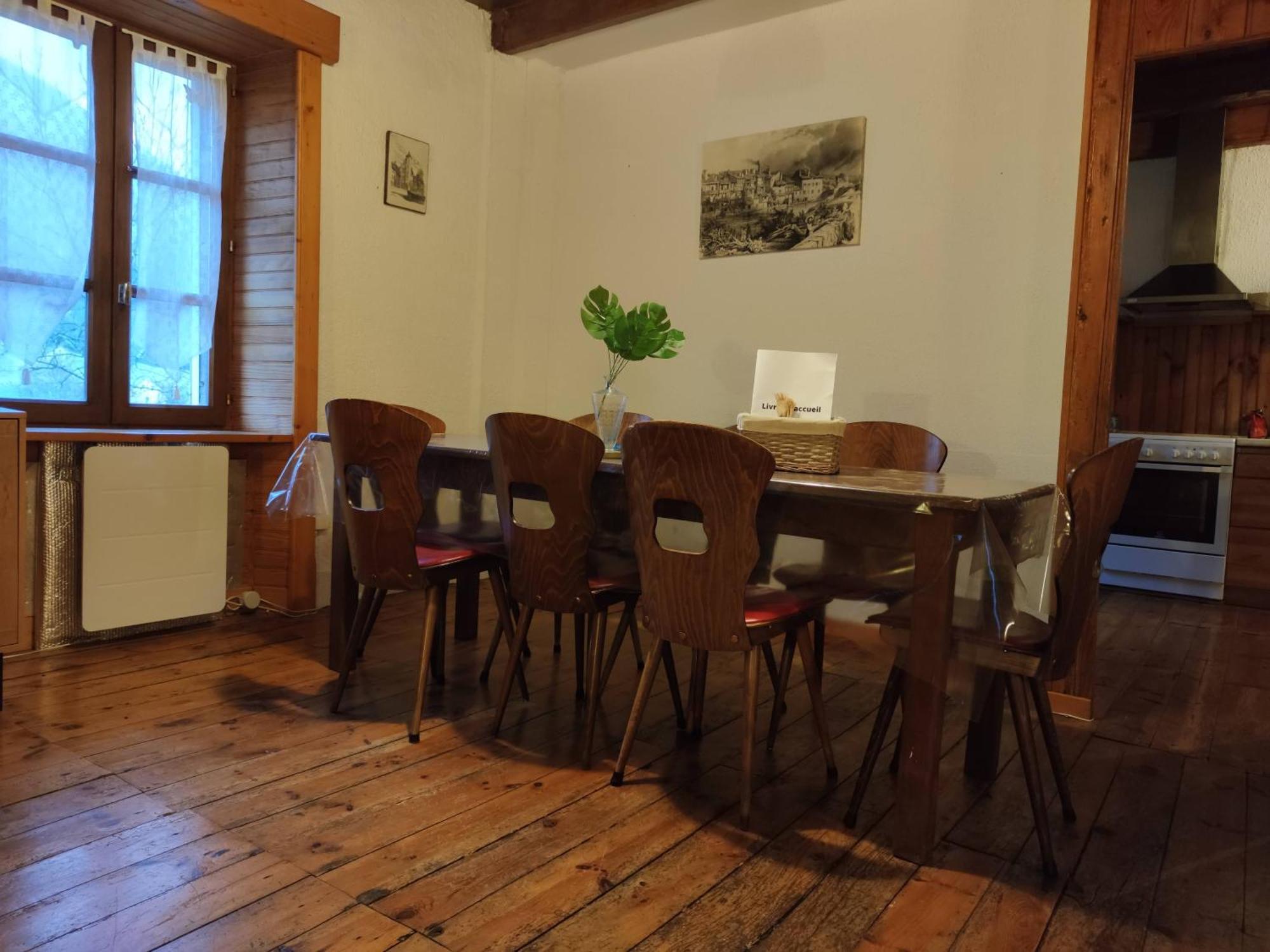 Saint-Jacques-des-Blats Maison Familiale Et Authentique מראה חיצוני תמונה